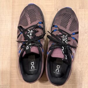 On Cloud CloudSurfer Sneakers